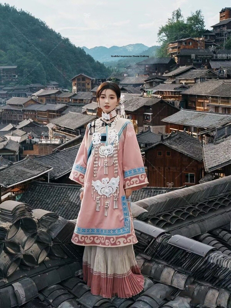 Vêtements ethniques roses pour - Ethnic Fashion Shoot avis et prix