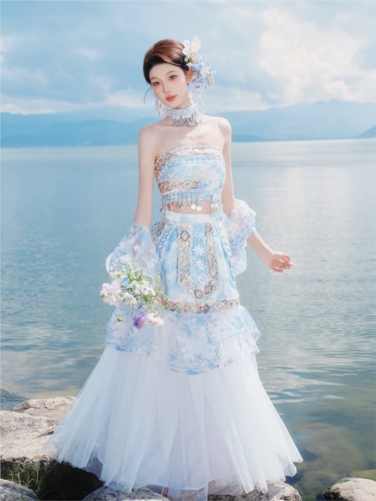 Costumes pour femmes avec spec - Ethnic Fashion Shoot avis et prix